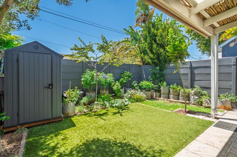 2 Bedroom Property for Sale in Harfield Village Western Cape